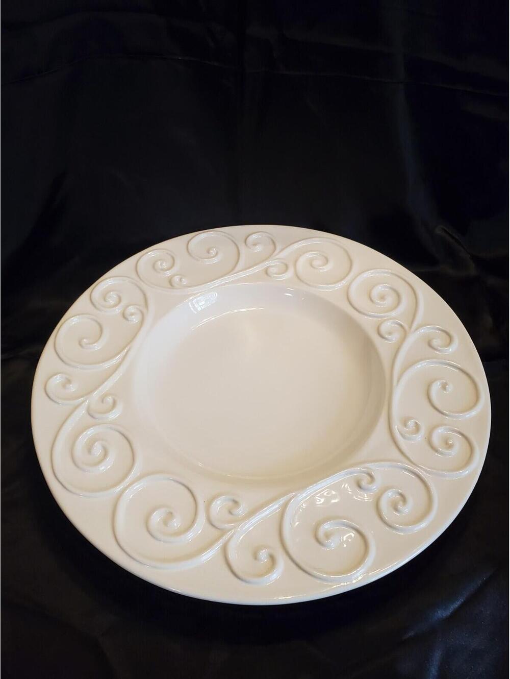 Williams-Sonoma Large Round Serving Bowl